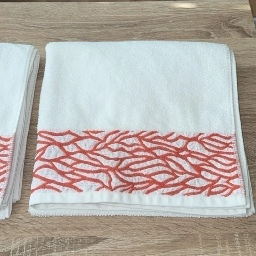 Peacock Alley White & Orange Embroidered Bath‎ Towels Set of 2